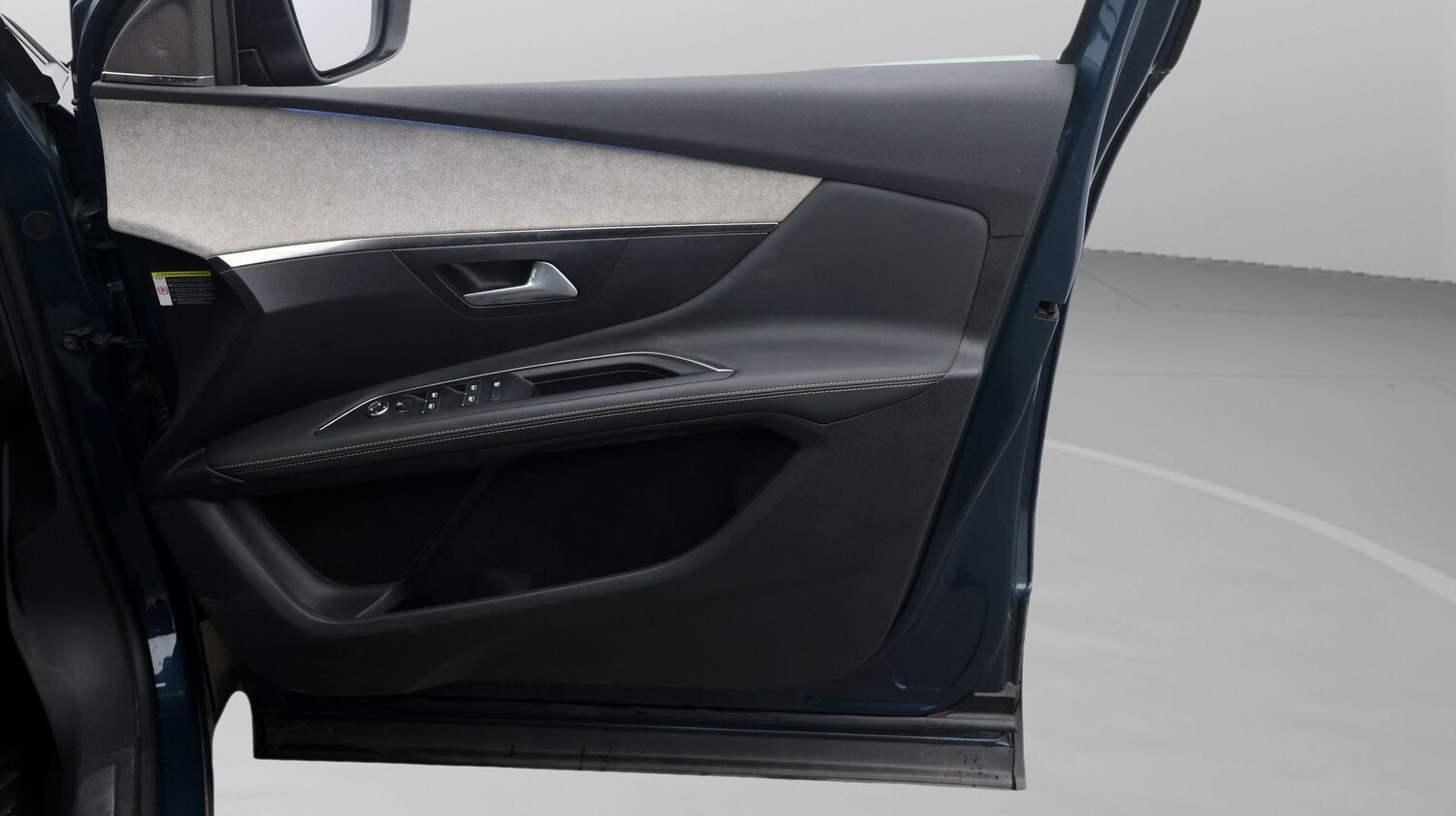 Used Peugeot 3008 2021 for sale - 77259030: Photo 15