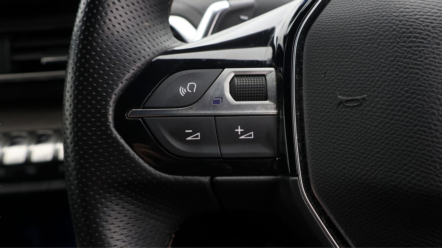 Used Peugeot 3008 2021 for sale - 77259030: Photo 25