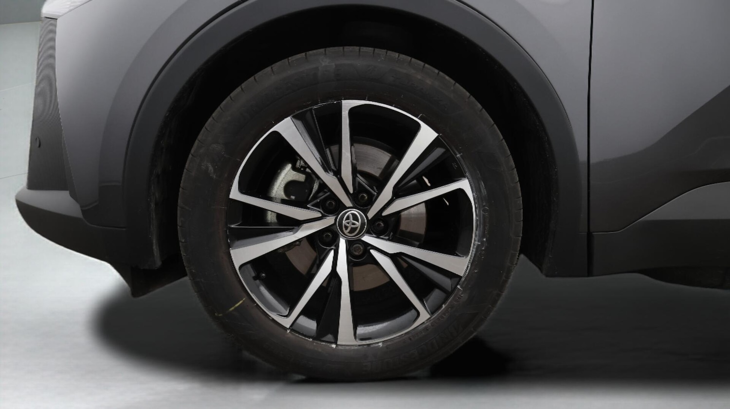 Used Toyota C-HR 2024 for sale - 76700758: Photo 19