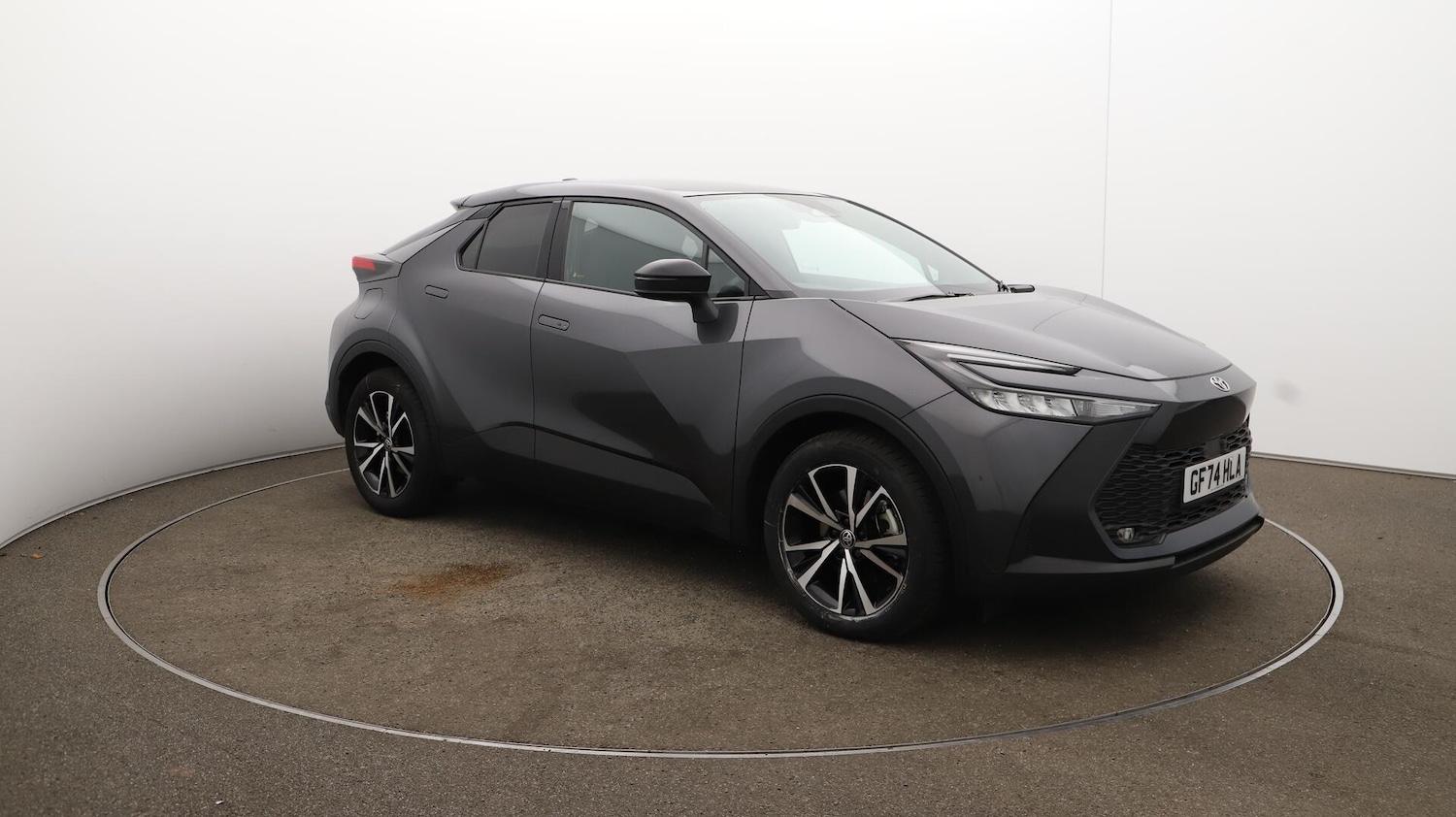 Used Toyota C-HR 2024 for sale - 76700758: Photo 44
