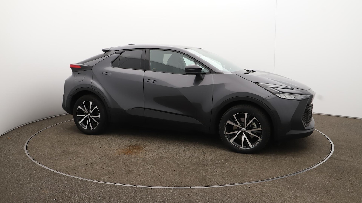 Used Toyota C-HR 2024 for sale - 76700758: Photo 46