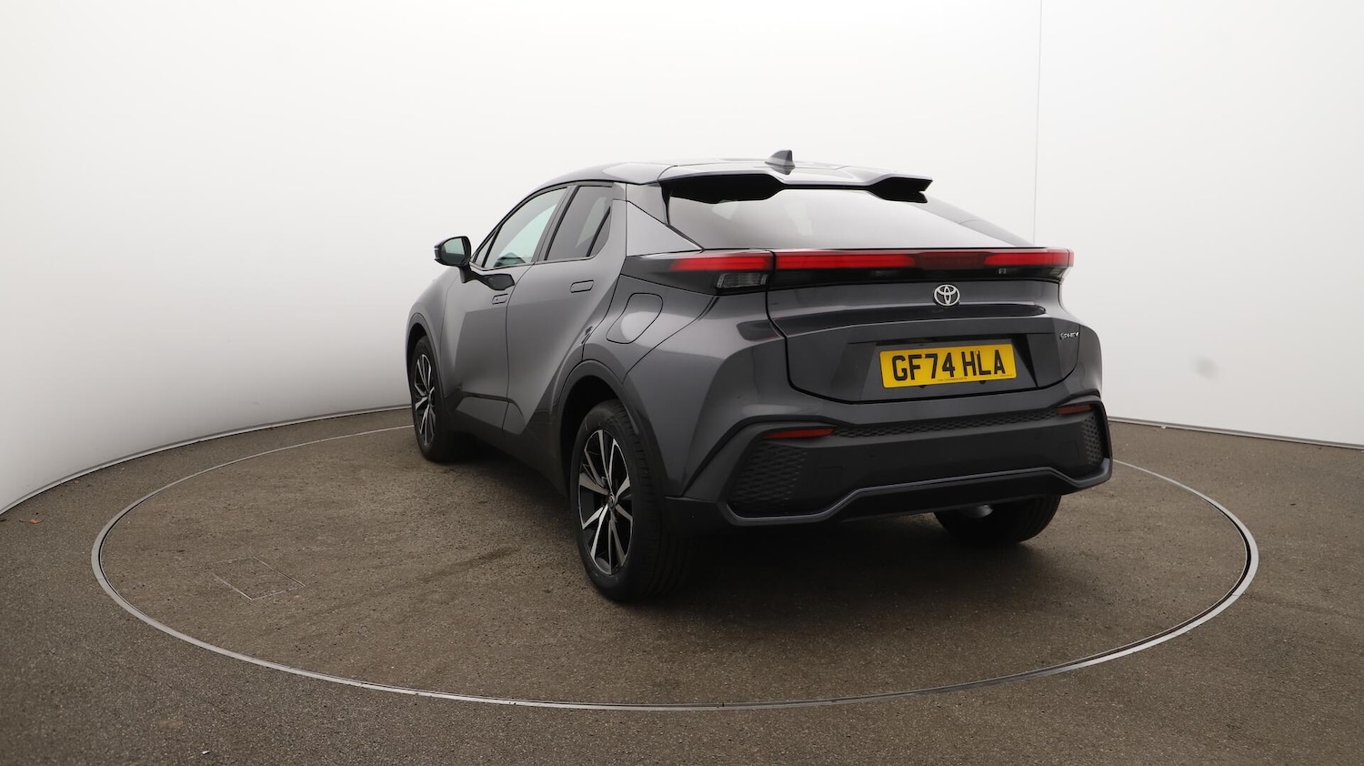 Used Toyota C-HR 2024 for sale - 76700758: Photo 61