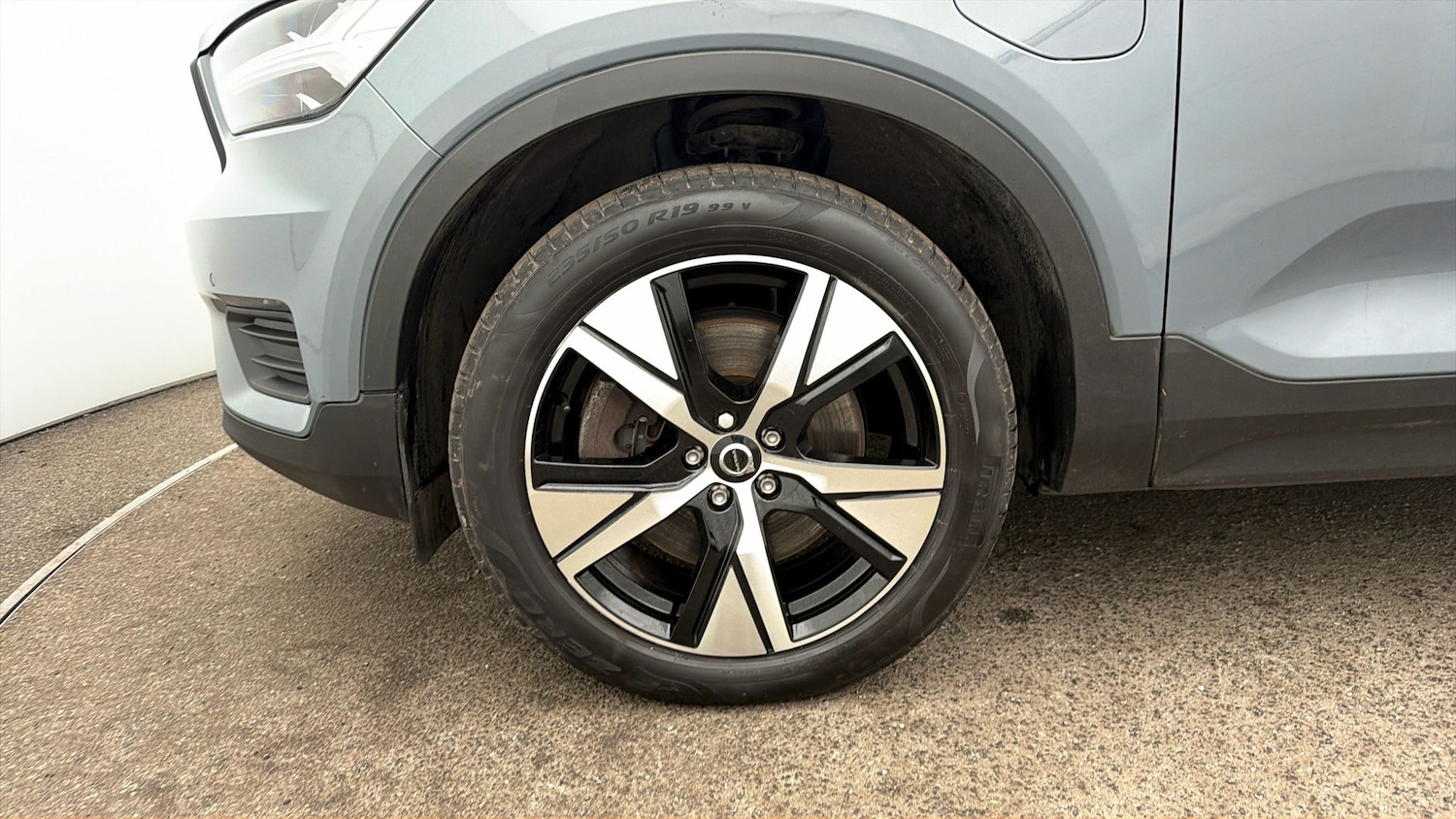 Used Volvo XC40 2022 for sale - 77945631: Photo 17