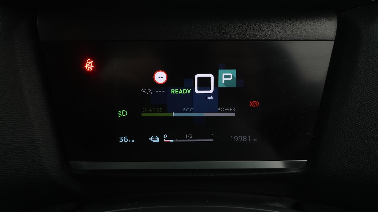 Used Citroen e-C4 2022 for sale - 76399207: Photo 11