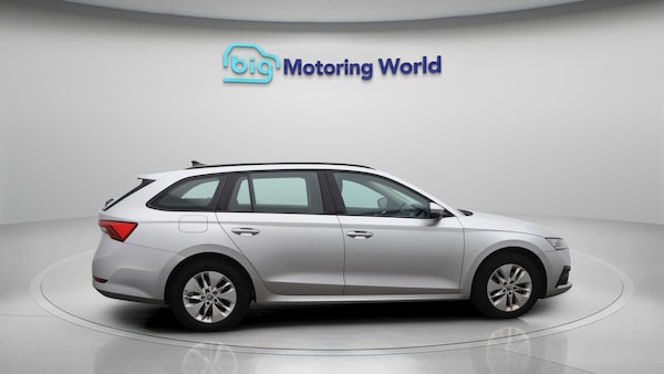 Used Skoda Octavia 2021 for sale - 76239446: Photo 9