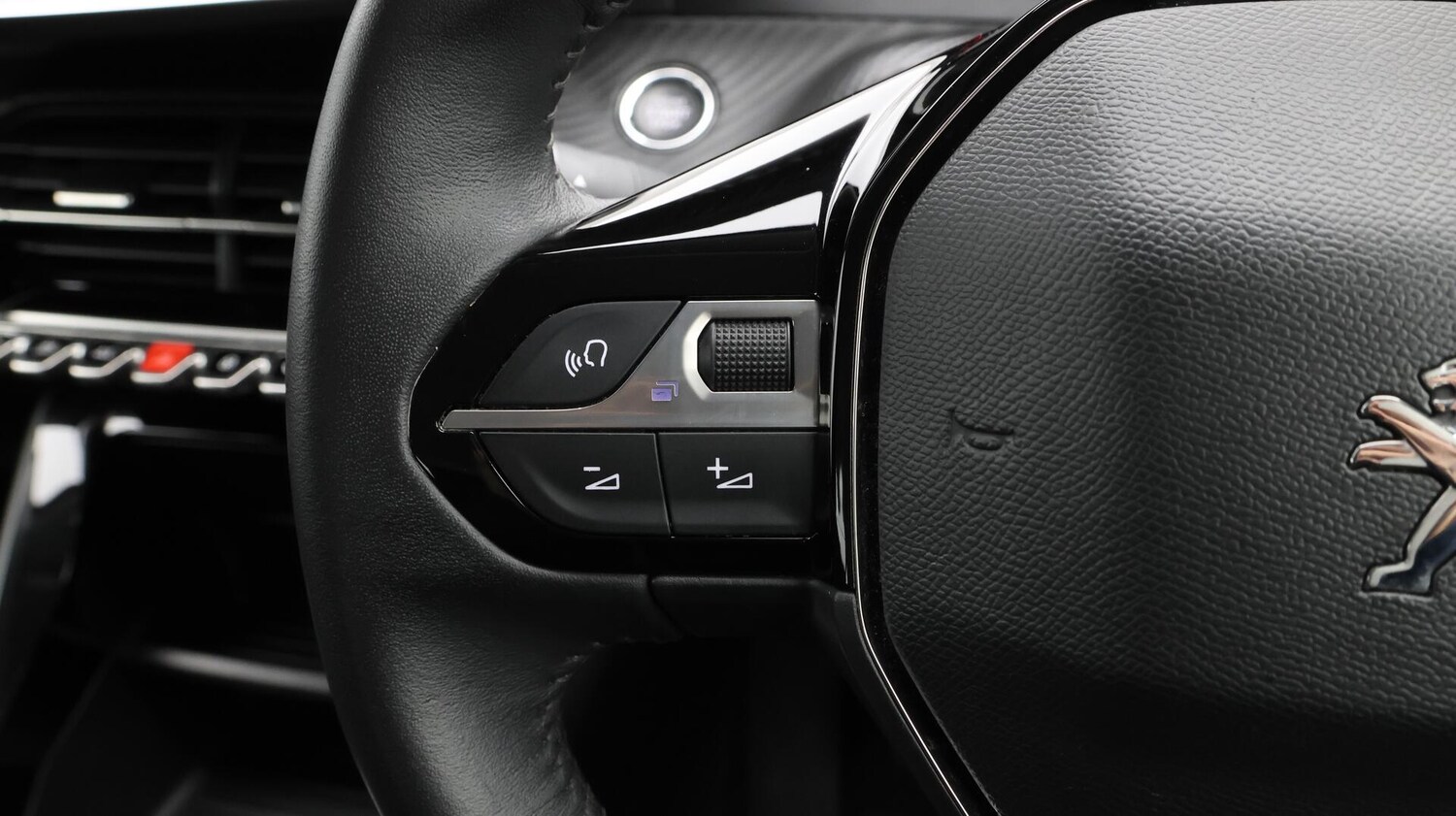 Used Peugeot 208 2022 for sale - 76620605: Photo 24