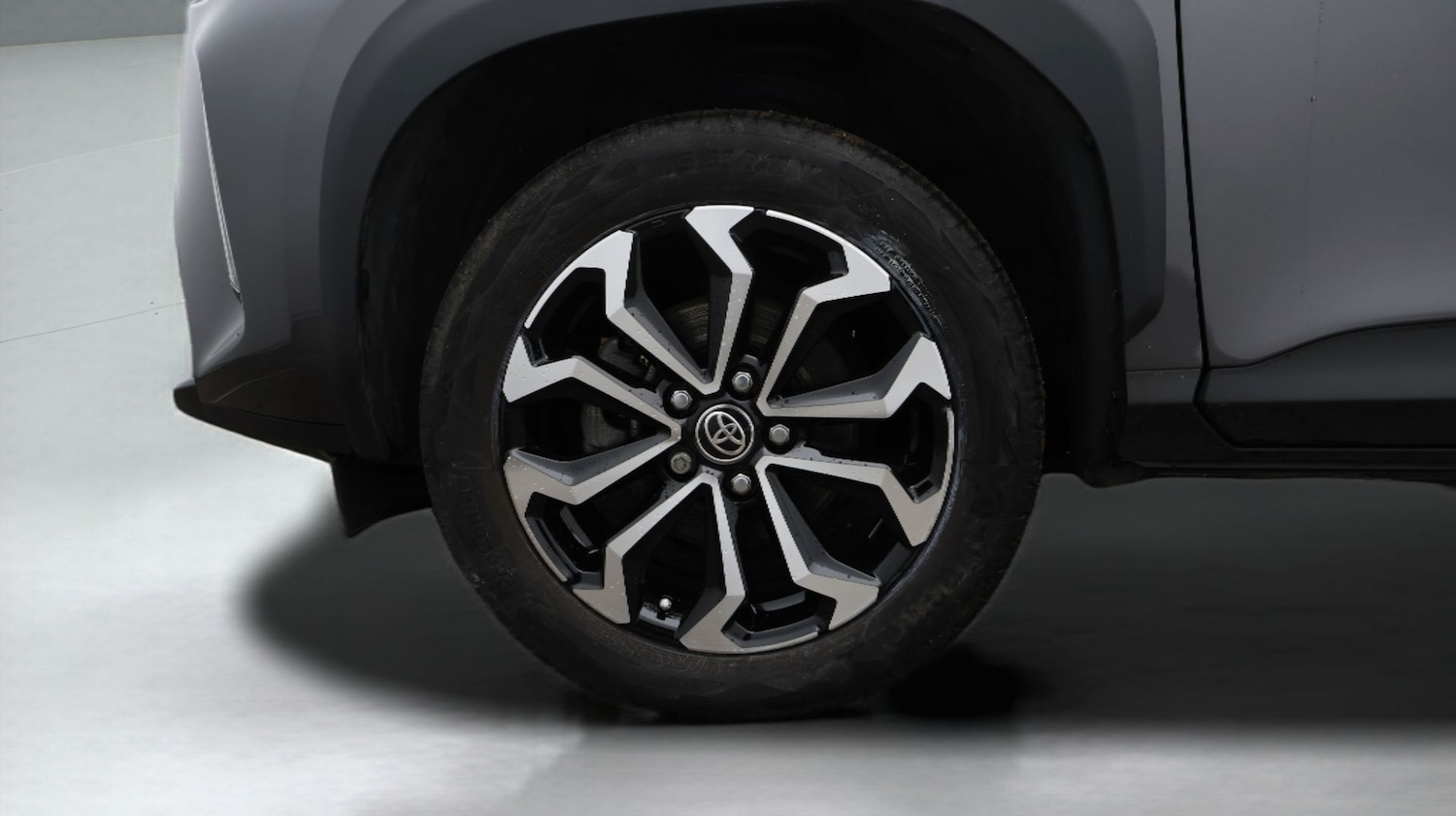 Used Toyota Yaris Cross 2023 for sale - 77618754: Photo 18