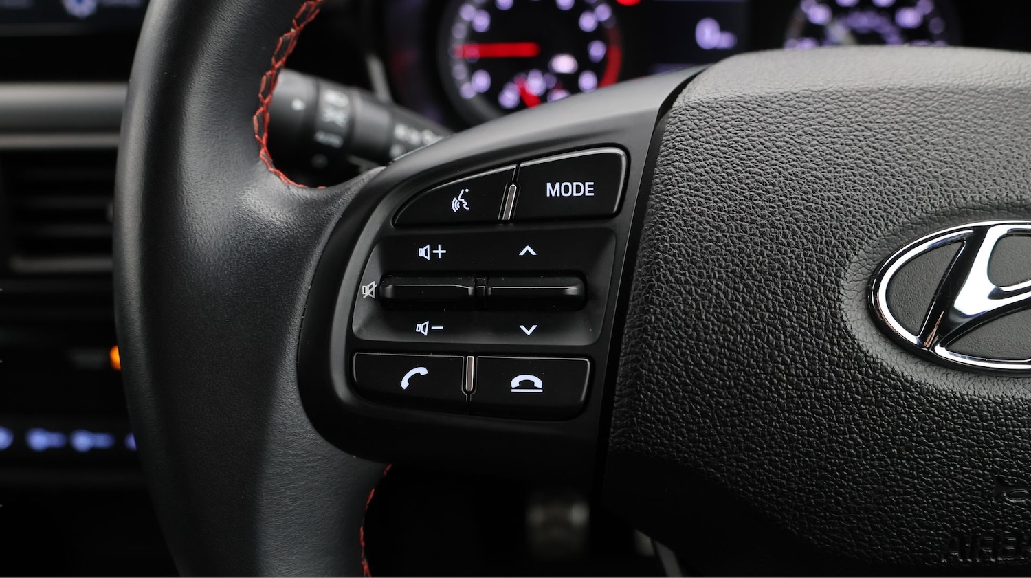 Used Hyundai i10 2023 for sale - 77781492: Photo 25