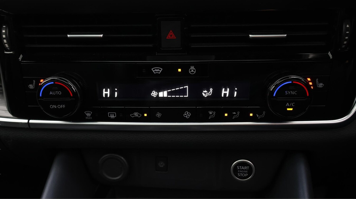 Used Nissan Qashqai for sale - 76727699: Photo 13