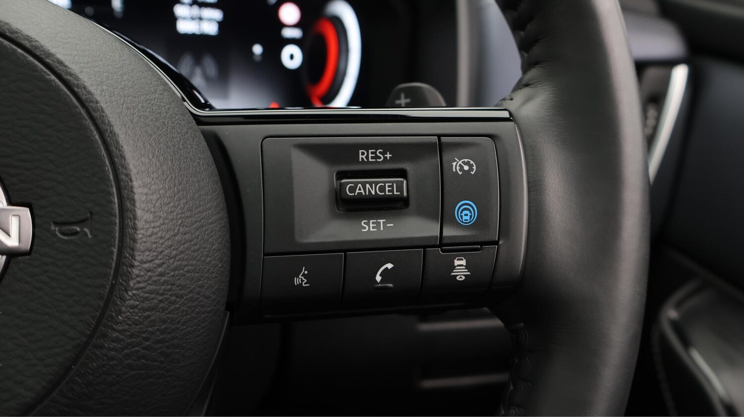 Used Nissan Qashqai for sale - 76727699: Photo 26