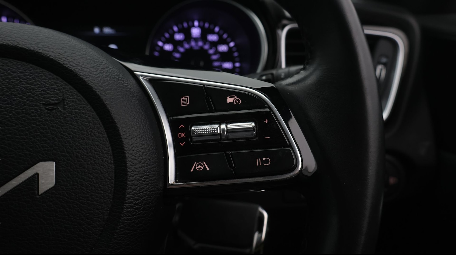 Used Kia Ceed 2022 for sale - 77352126: Photo 22