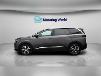 Used Peugeot 5008 2023 for sale - 79098241: Photo