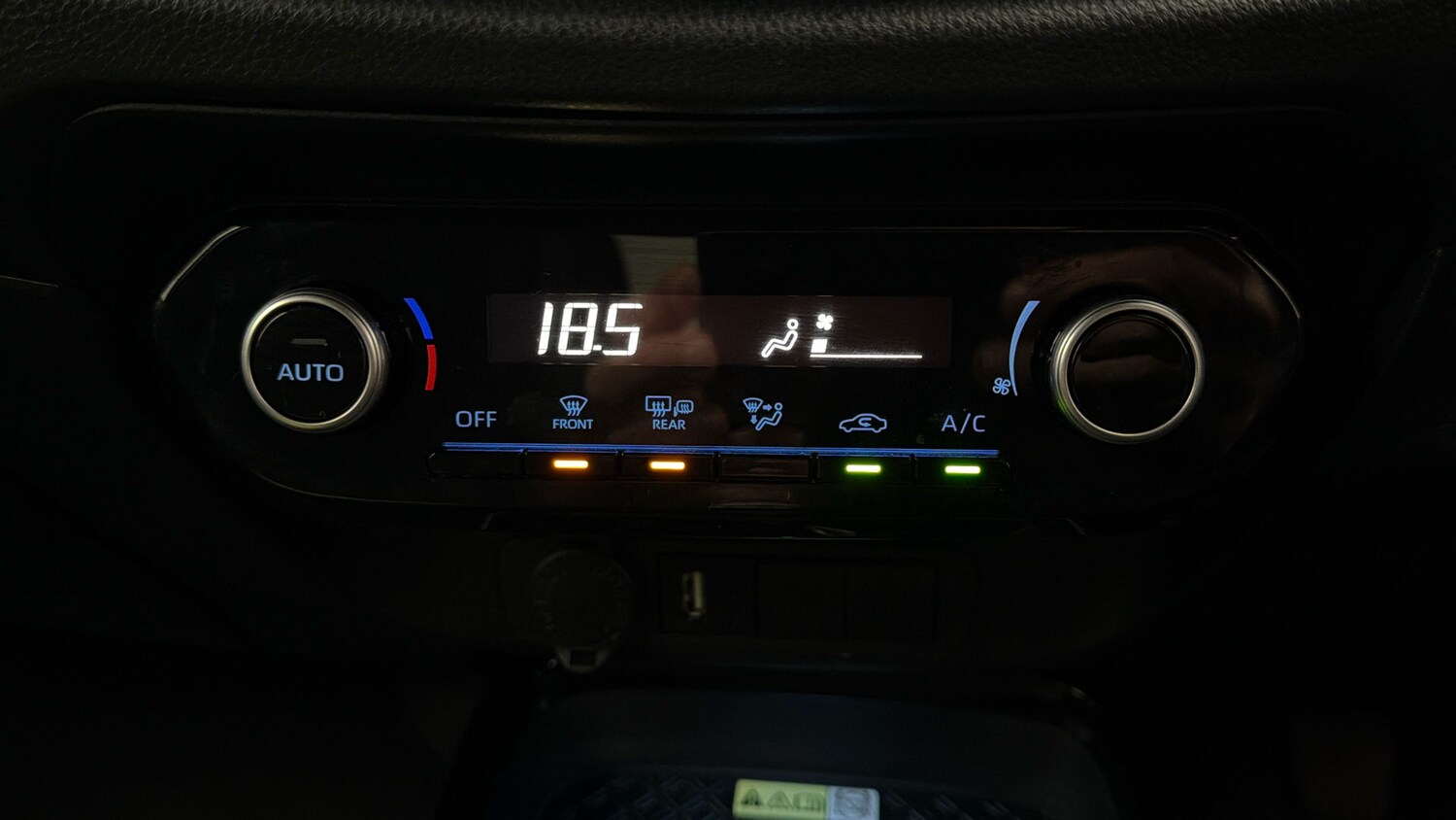 Used Toyota Aygo X 2022 for sale - 77945626: Photo 11