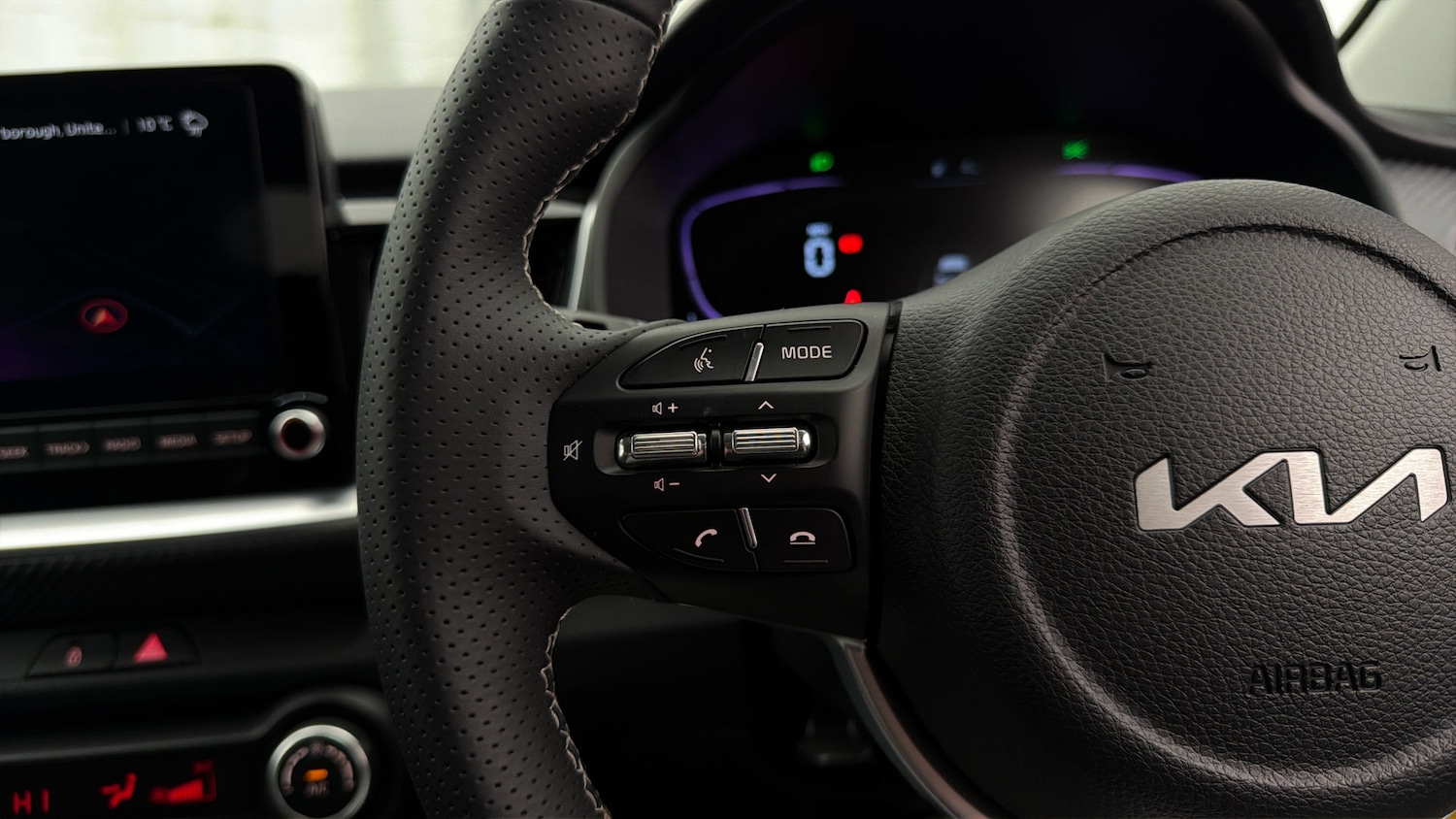 Used Kia Stonic 2025 for sale - 78053404: Photo 23