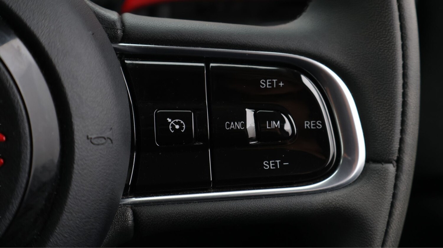 Used Fiat 500 2022 for sale - 77530075: Photo 24