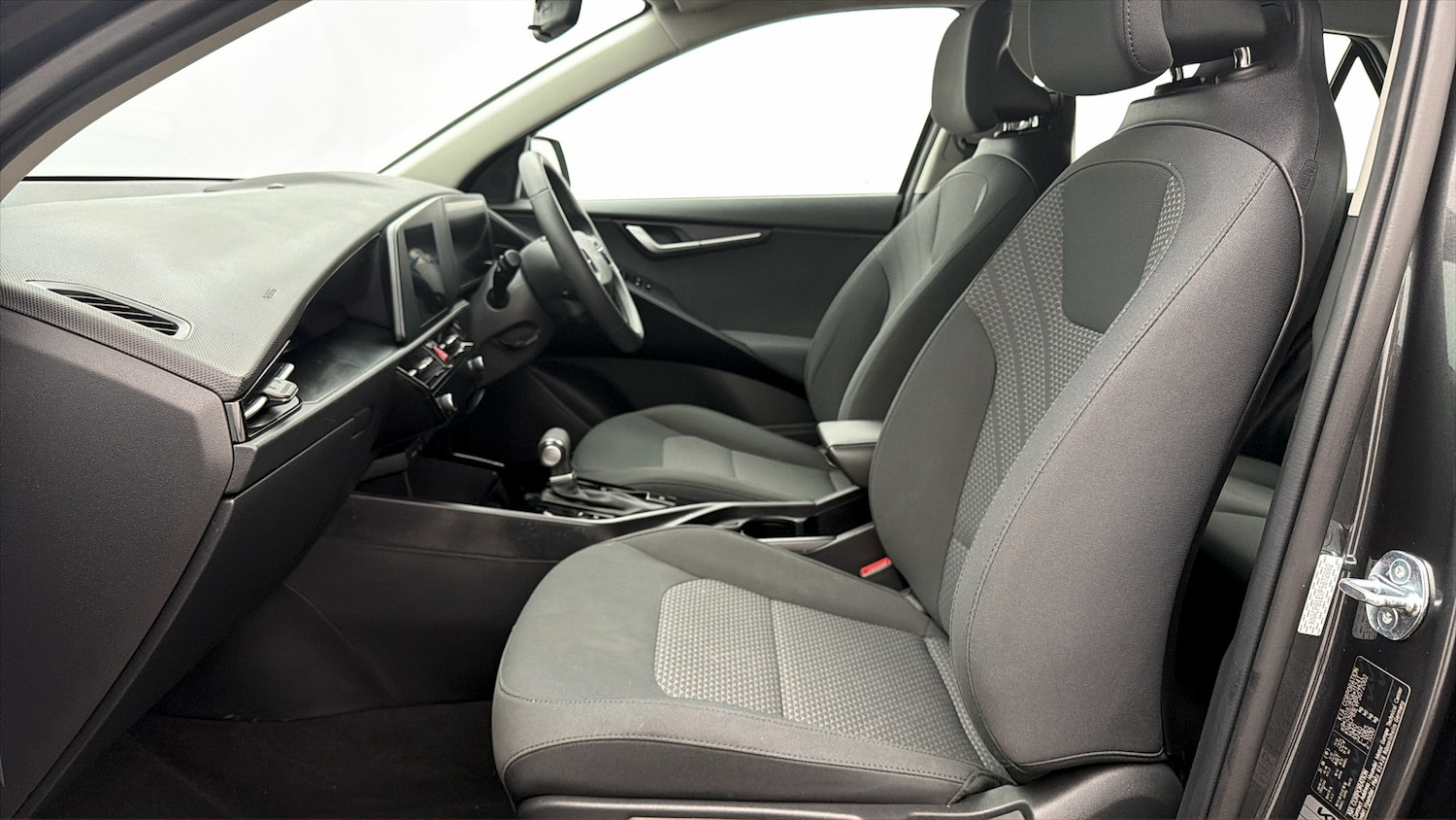 Used Kia Niro 2023 for sale - 78090930: Photo 13