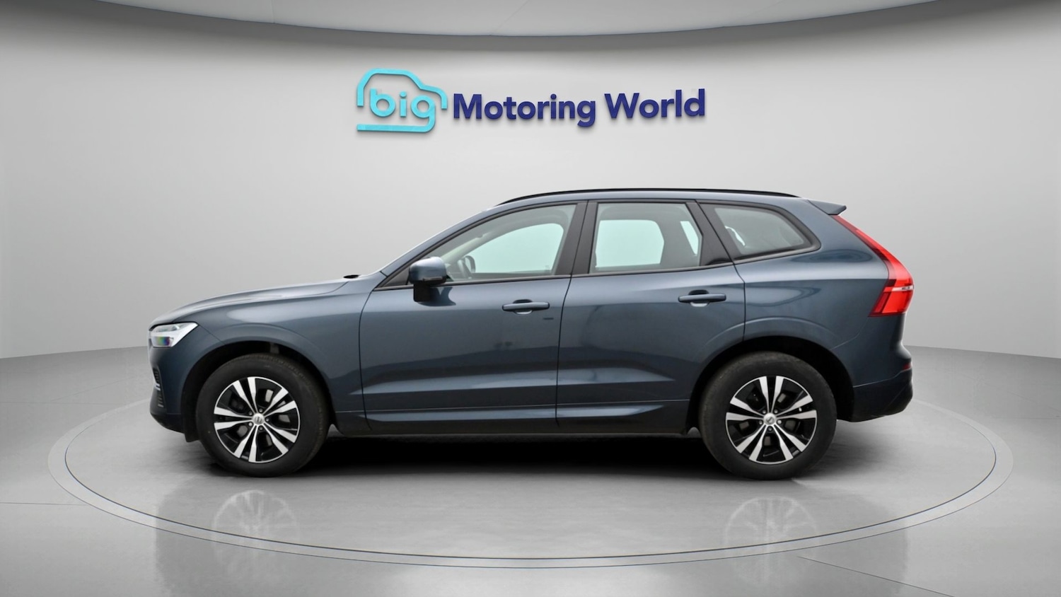 Used Volvo XC60 2023 for sale - 77998620: Photo 4