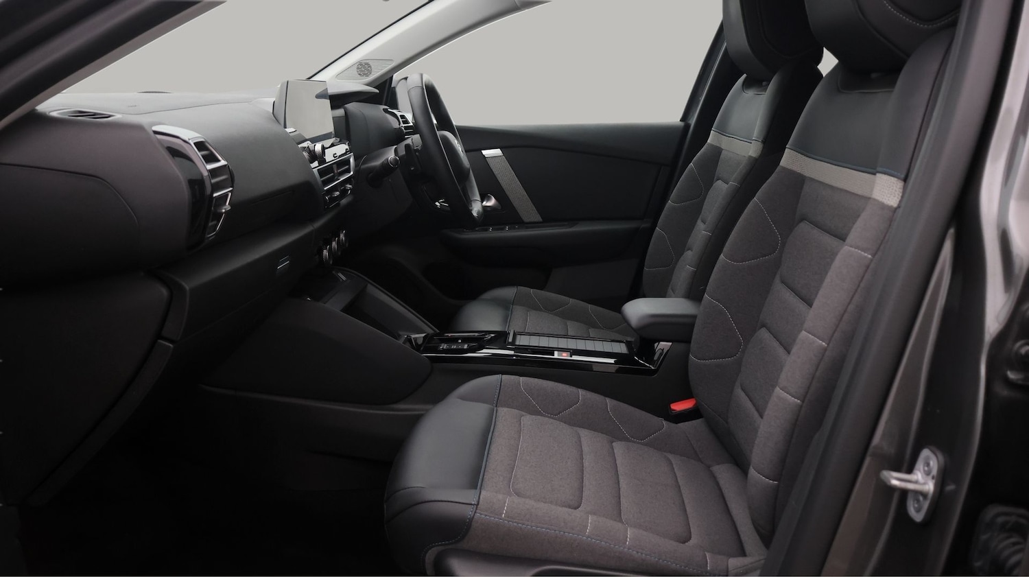 Used Citroen C4 2023 for sale - 77339529: Photo 14