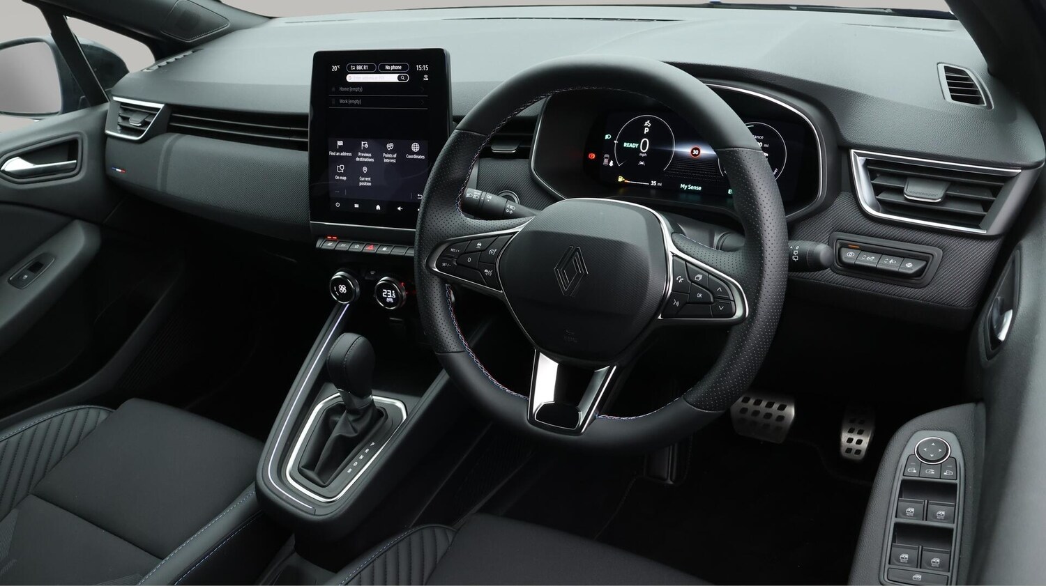 Used Renault Clio 2025 for sale - 76735423: Photo 10