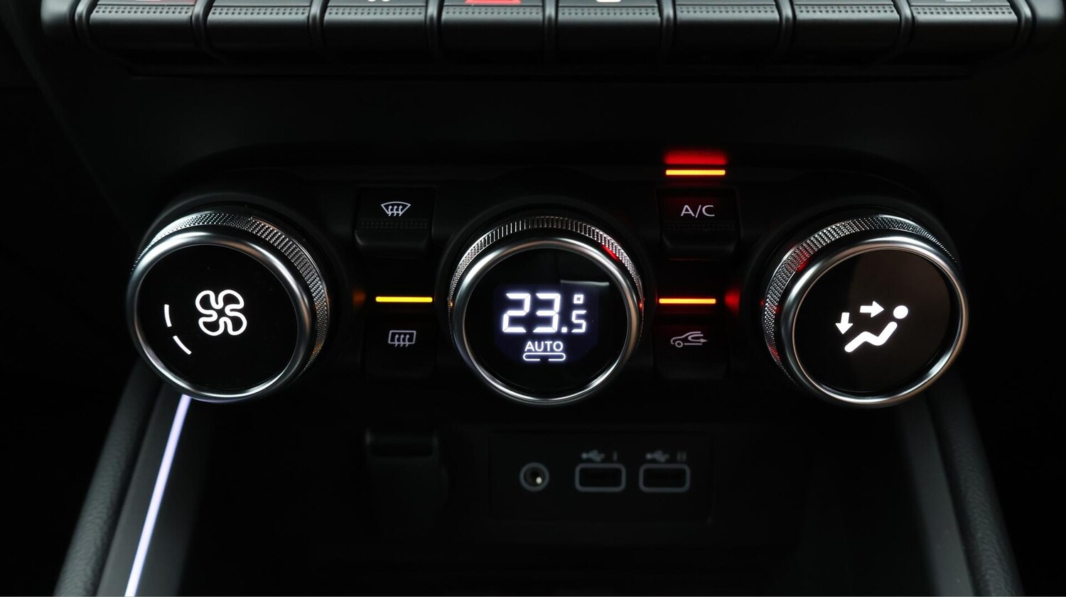 Used Renault Clio 2025 for sale - 76735423: Photo 13