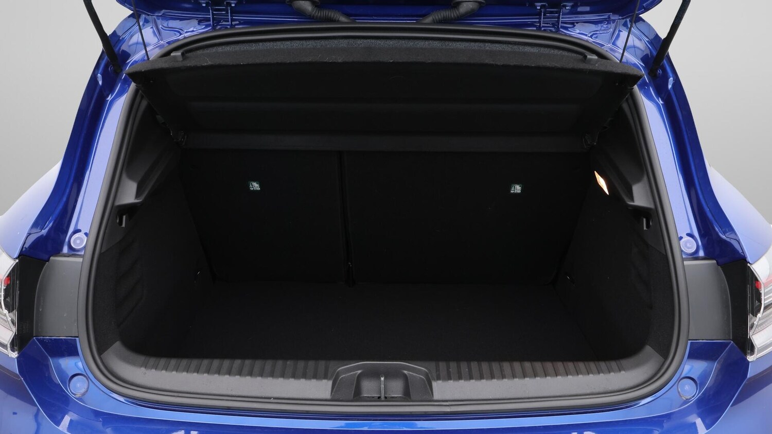 Used Renault Clio 2025 for sale - 76735423: Photo 18