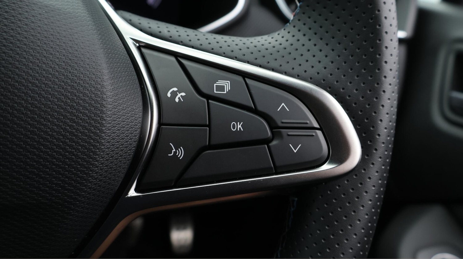 Used Renault Clio 2025 for sale - 76735423: Photo 26