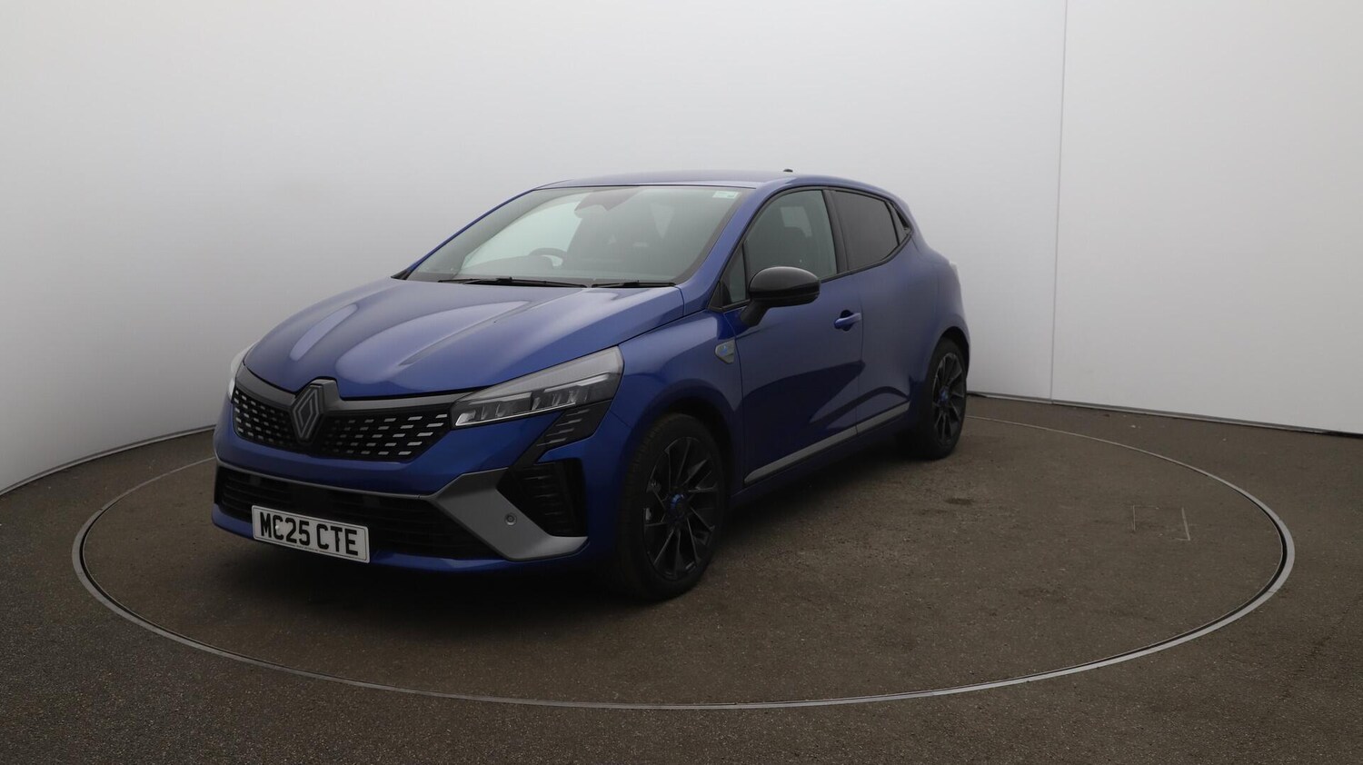 Used Renault Clio 2025 for sale - 76735423: Photo 38