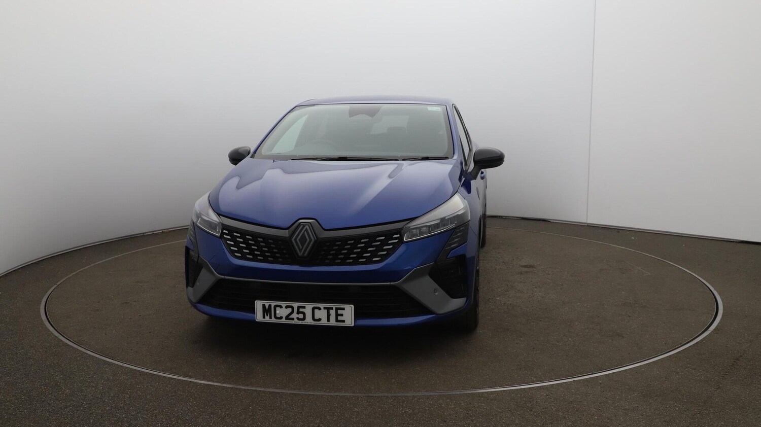 Used Renault Clio 2025 for sale - 76735423: Photo 40