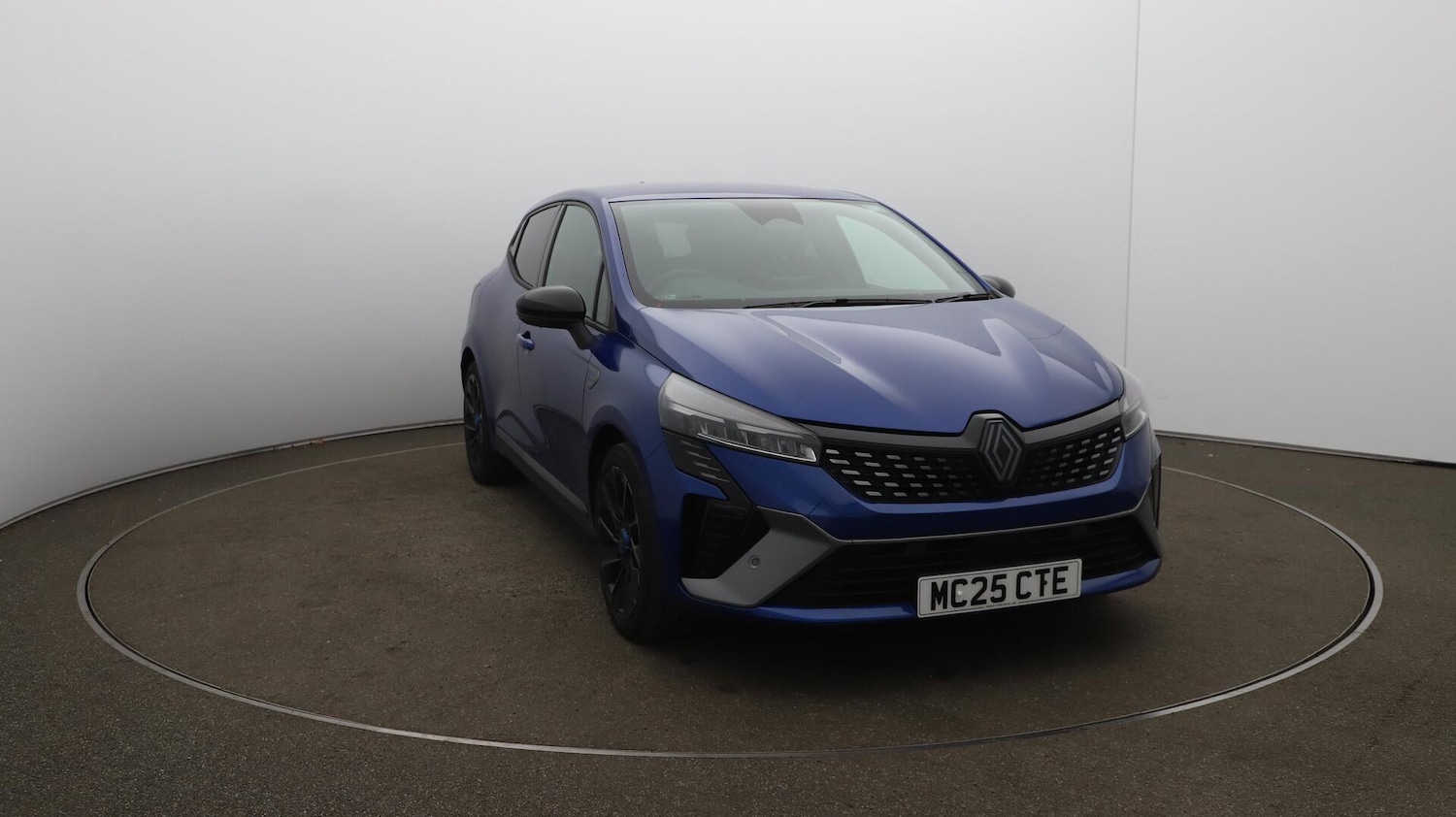 Used Renault Clio 2025 for sale - 76735423: Photo 43