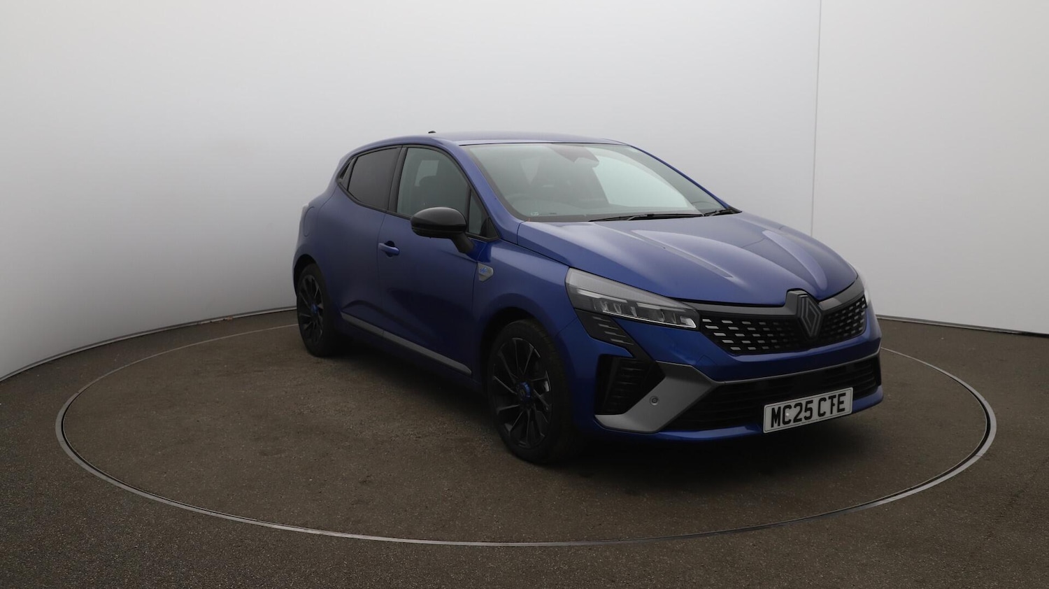 Used Renault Clio 2025 for sale - 76735423: Photo 44