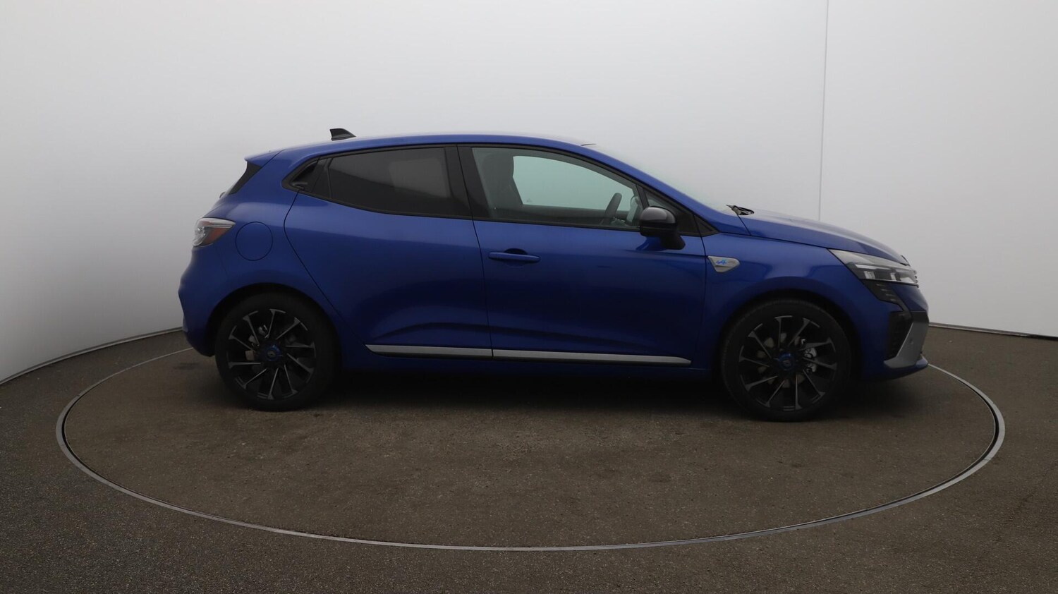 Used Renault Clio 2025 for sale - 76735423: Photo 50