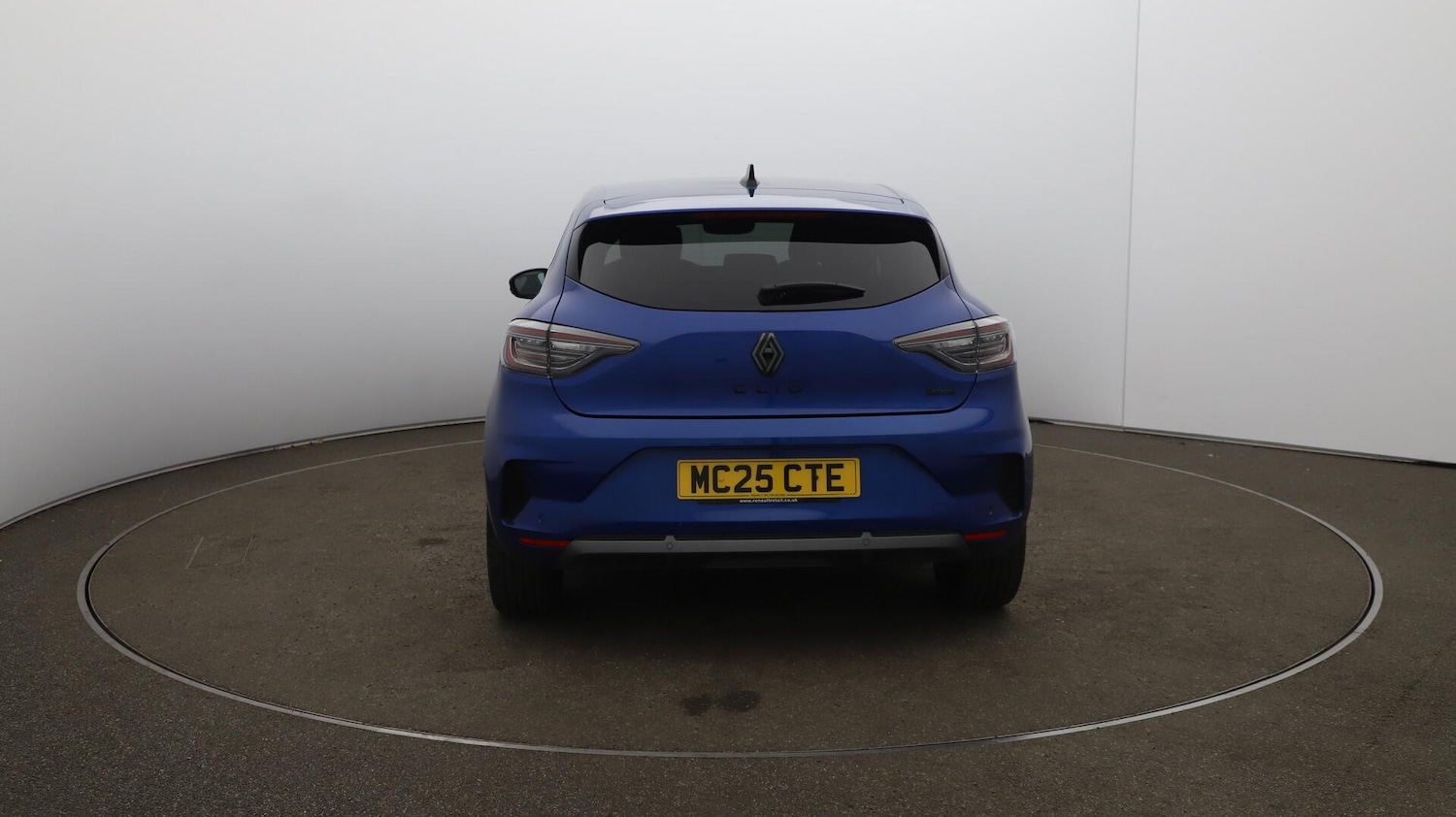 Used Renault Clio 2025 for sale - 76735423: Photo 60