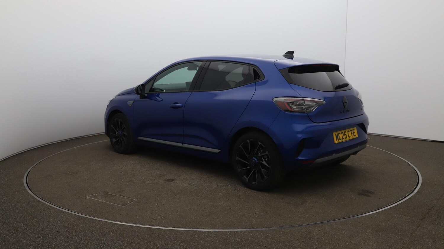 Used Renault Clio 2025 for sale - 76735423: Photo 64