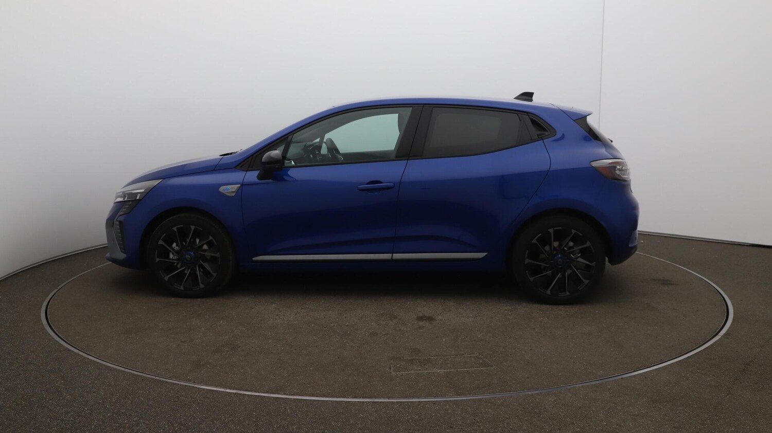 Used Renault Clio 2025 for sale - 76735423: Photo 65