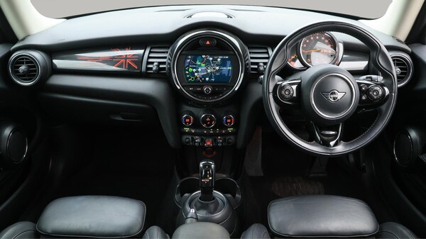 Used MINI Hatch 2020 for sale - 76200235: Photo 14