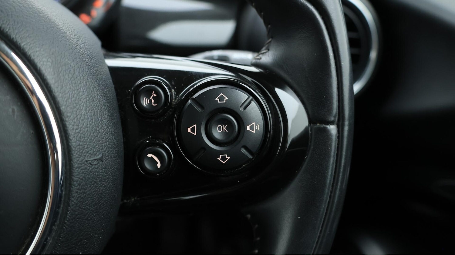 Used MINI Hatch 2020 for sale - 76200235: Photo 25