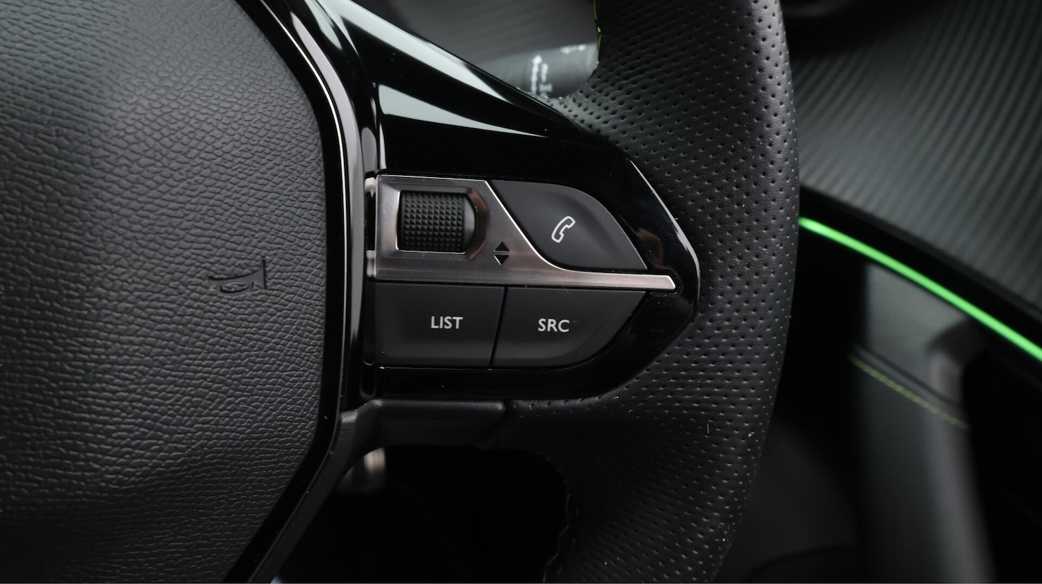 Used Peugeot 2008 2022 for sale - 76573337: Photo 25