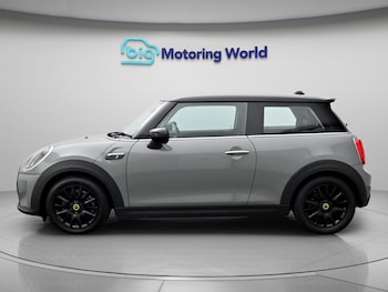 Used MINI Hatch 2022 for sale - 79555125: Photo