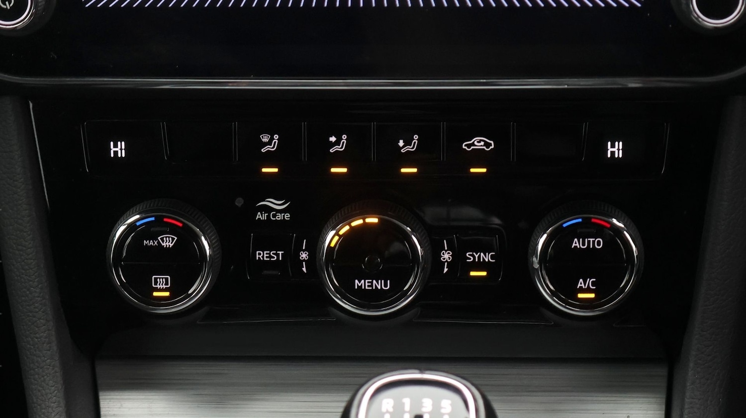 Used Skoda Superb 2021 for sale - 77181595: Photo 12