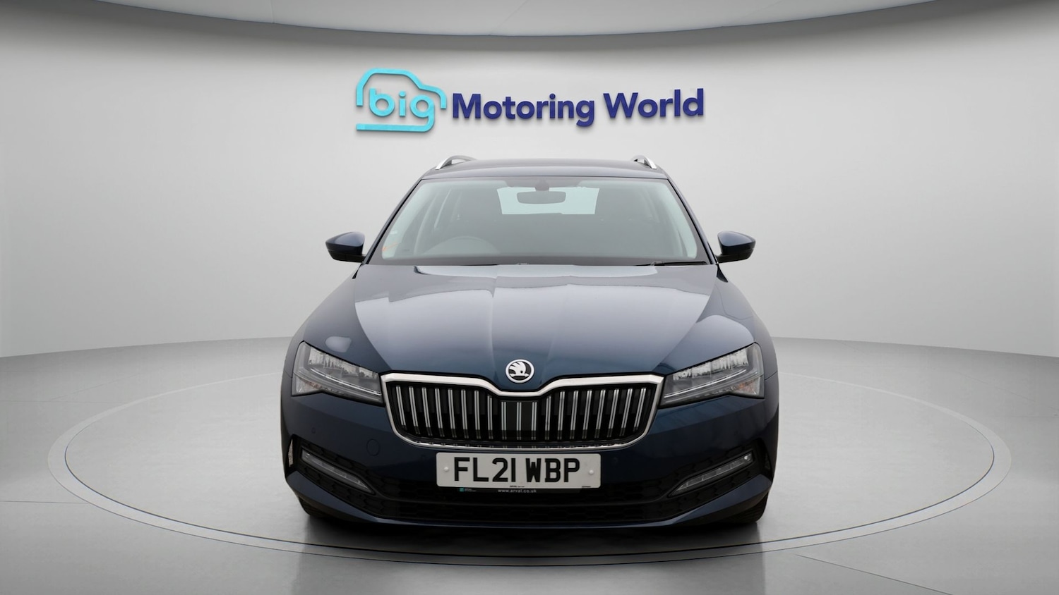 Used Skoda Superb 2021 for sale - 77181595: Photo 2