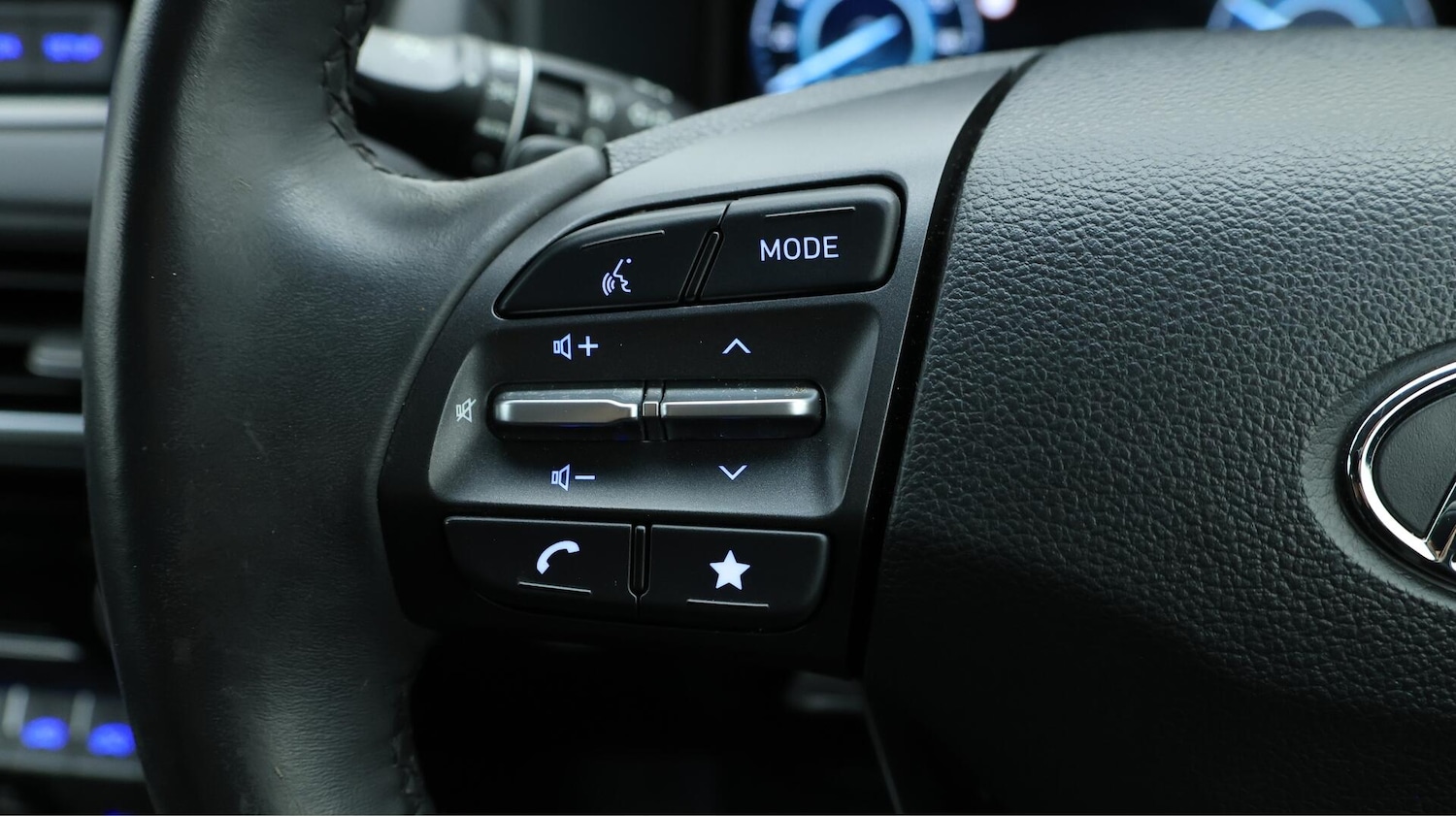Used Hyundai KONA 2022 for sale - 76152926: Photo 41