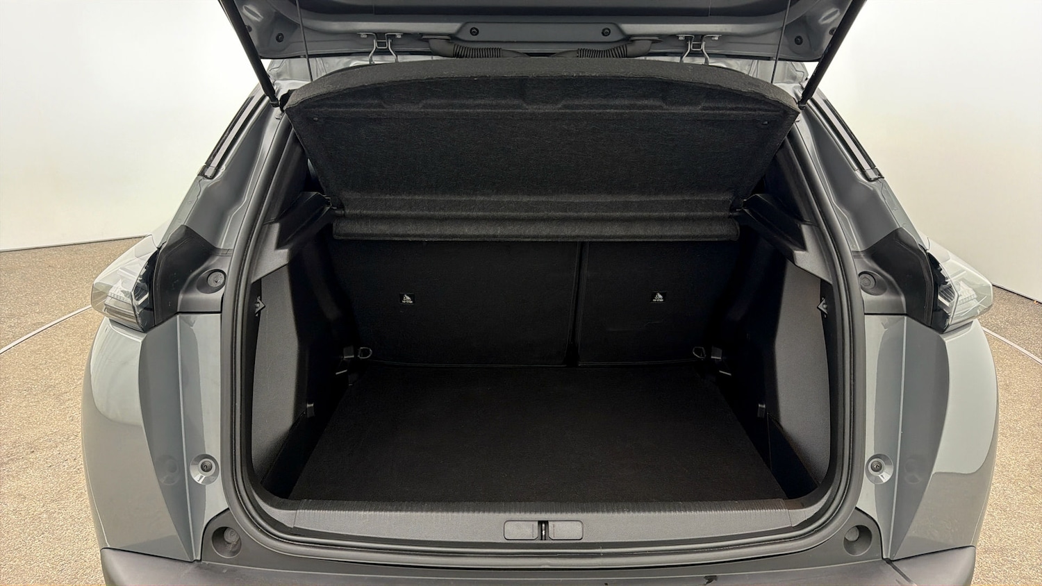 Used Peugeot 2008 2025 for sale - 78013774: Photo 16