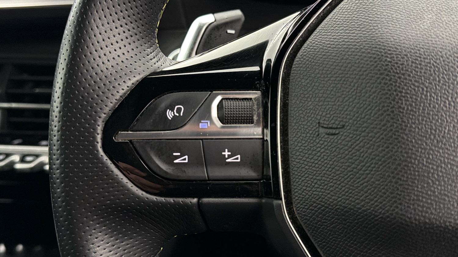 Used Peugeot 2008 2022 for sale - 78108925: Photo 23