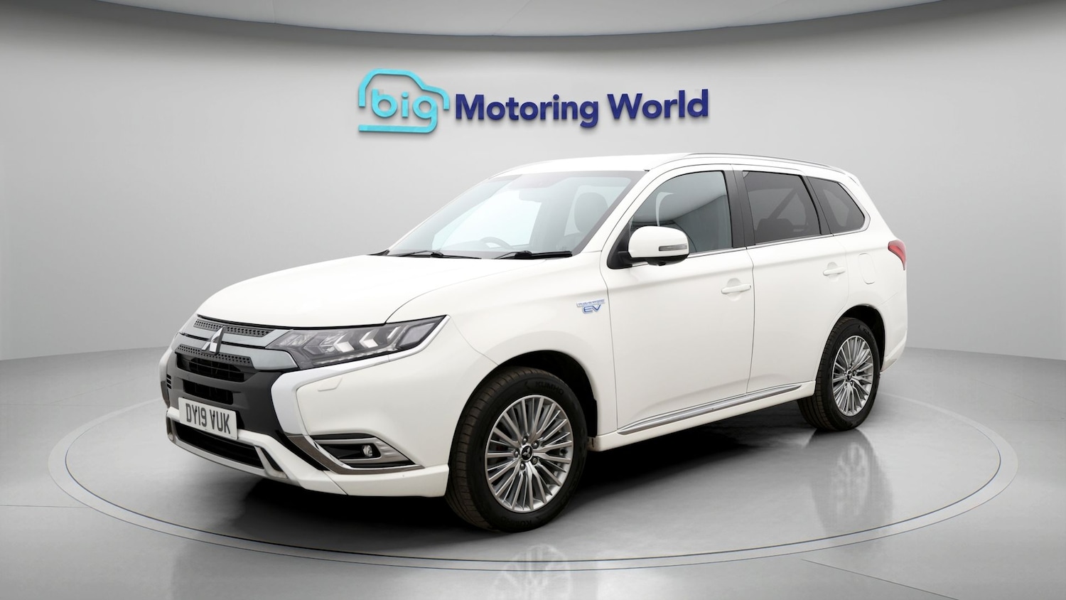 Used Mitsubishi Outlander 2019 for sale - 77379369: Photo 3