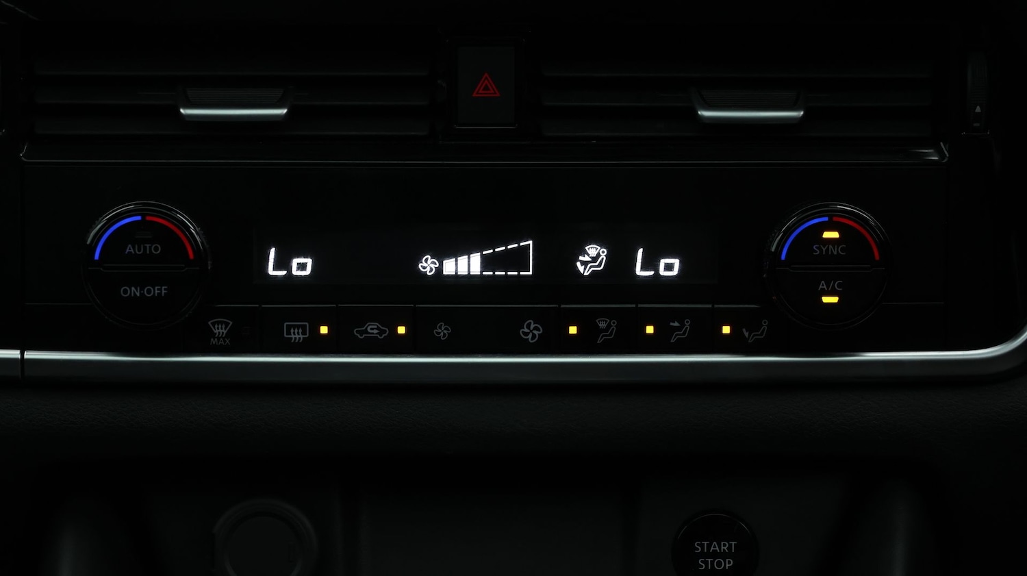 Used Nissan Qashqai for sale - 77864667: Photo 12