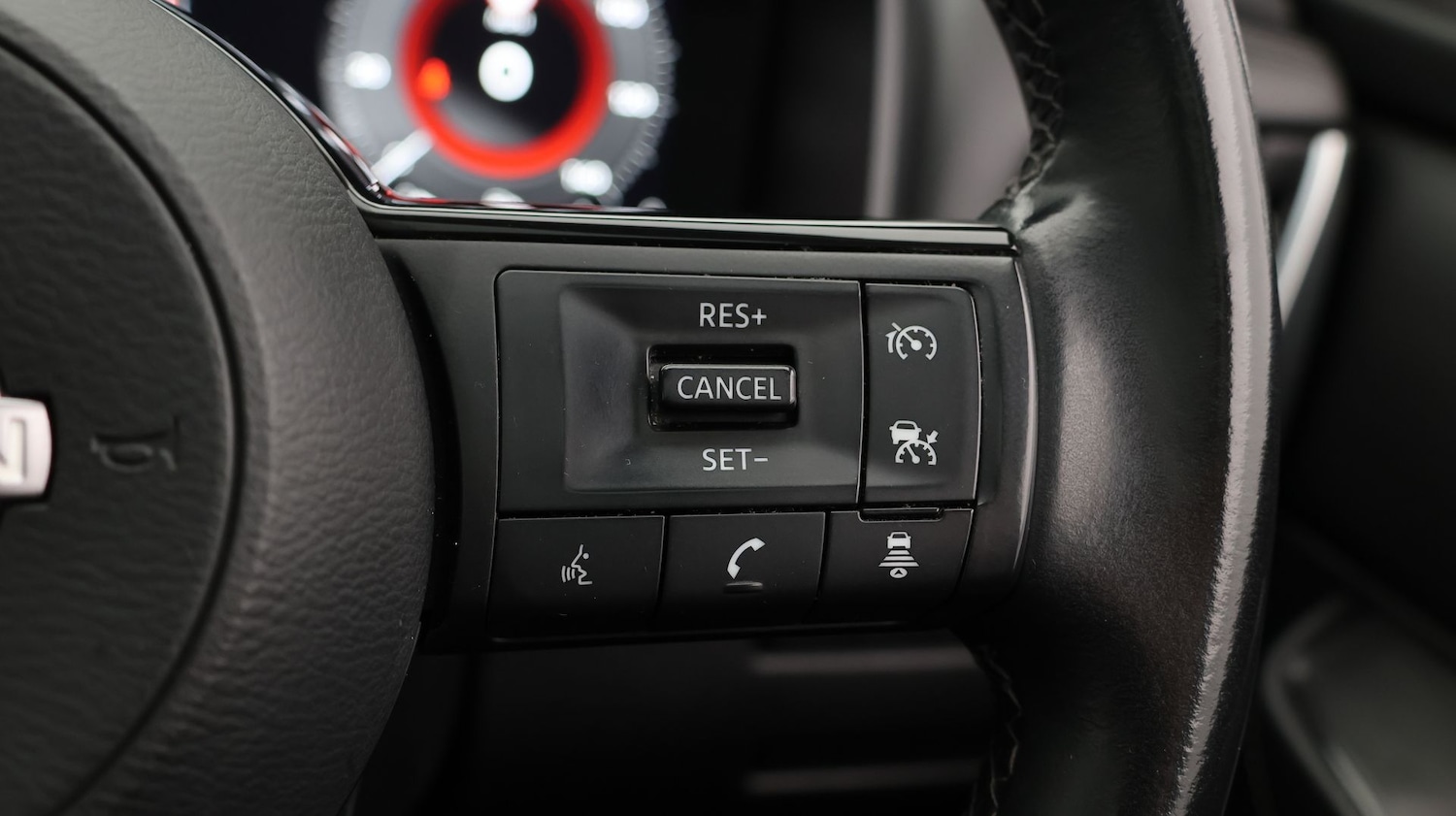 Used Nissan Qashqai for sale - 77864667: Photo 26