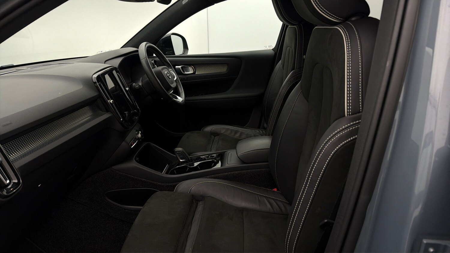 Used Volvo XC40 2020 for sale - 78064936: Photo 13