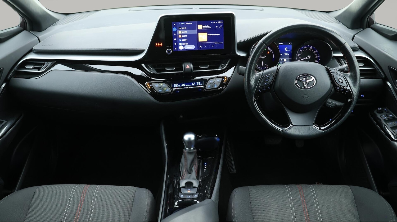 Used Toyota C-HR 2023 for sale - 76137084: Photo 14