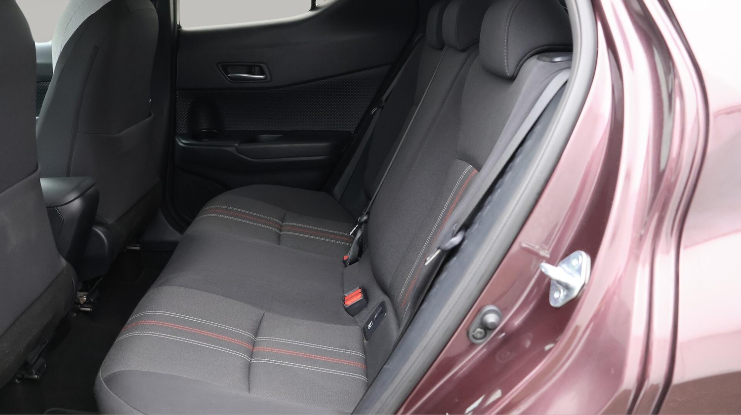 Used Toyota C-HR 2023 for sale - 76137084: Photo 17