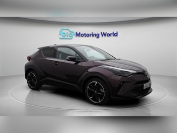 Used Toyota C-HR 2023 for sale - 76137084: Photo 2